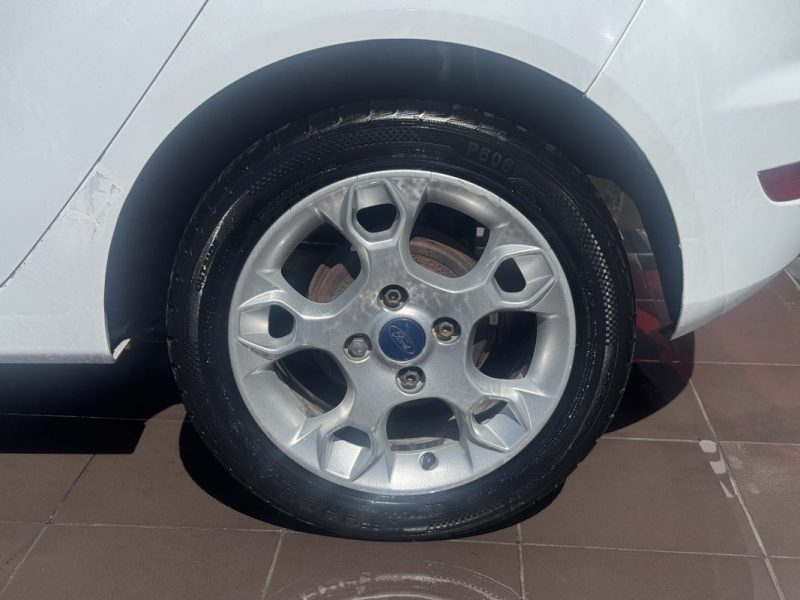 FORD FIESTA VI 1.6 TDCI 2009