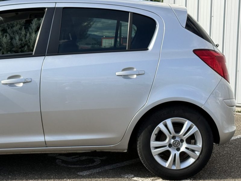 Opel Corsa 1.4 100ch Twinport Edition Garantie 6 Mois