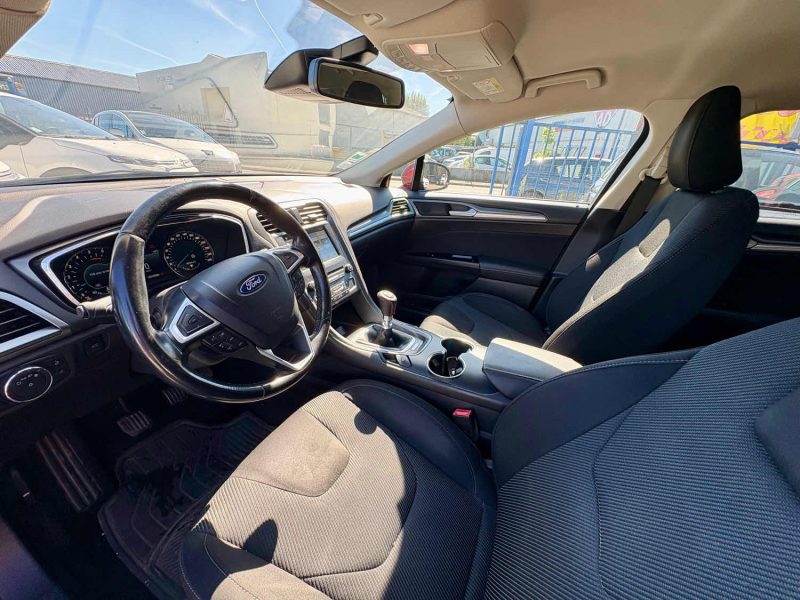 FORD MONDEO 