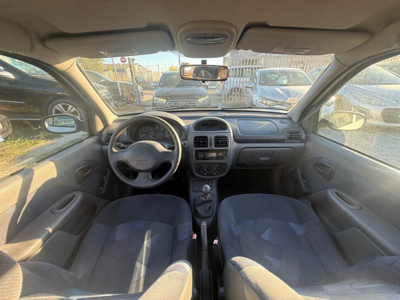 Renault Clio 2 1.4i 75 Ch  Garantie