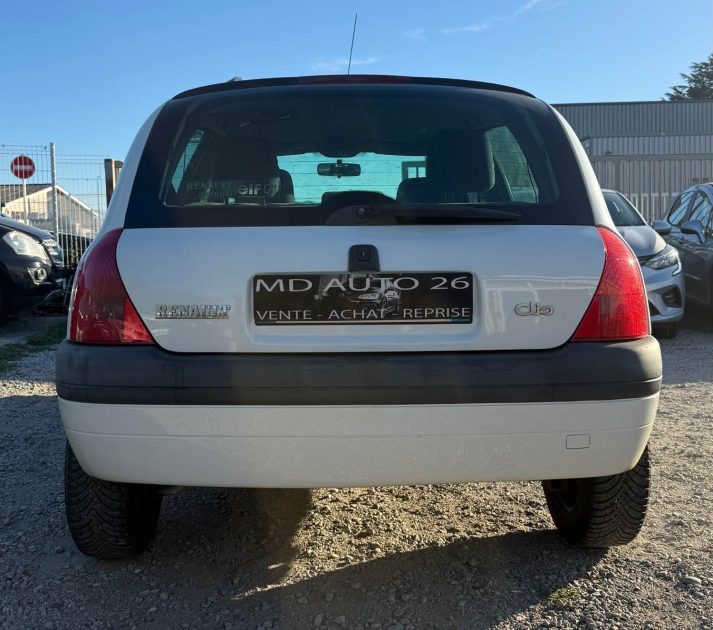 Renault Clio 2 1.4i 75 Ch  Garantie