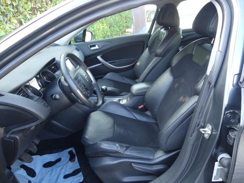CITROËN C5 III (RD_) 2.0 BLUEHDI 150 MILLENIUM 2015