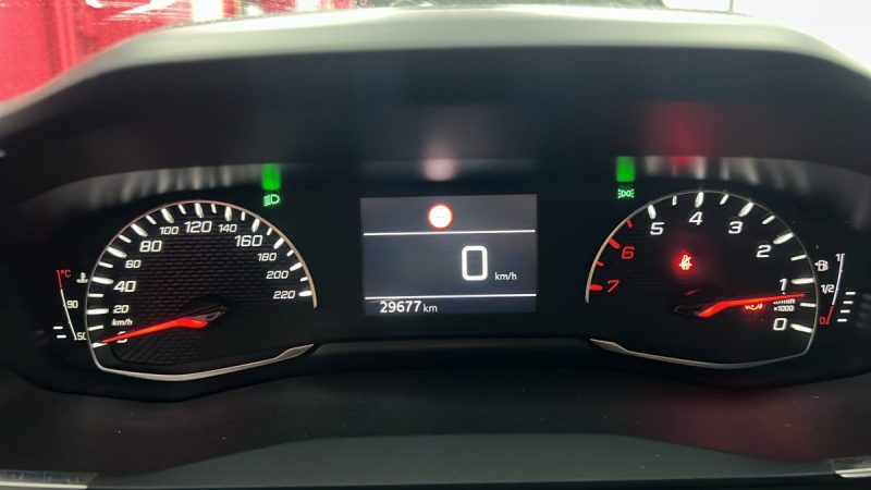 PEUGEOT 208 STYLE 1.2 Puretech 75ch /1 ERE MAIN/EXPORT ALGERIE 8490E HORS TAXES
