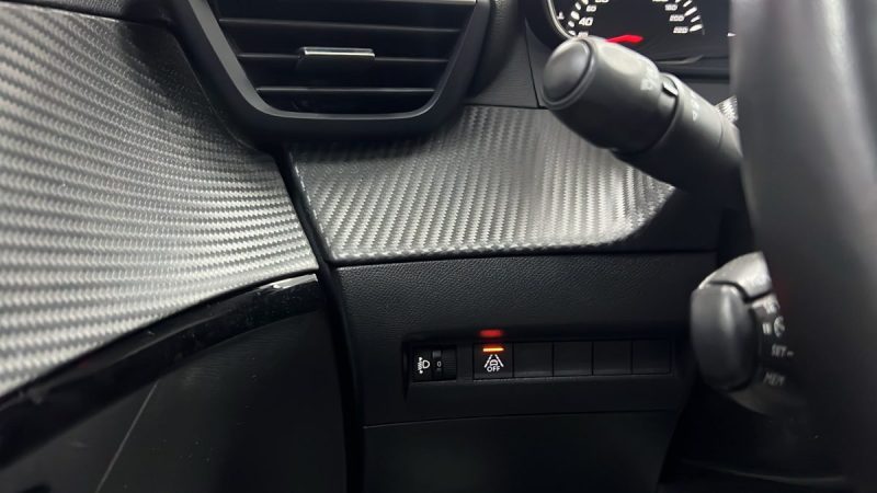 PEUGEOT 208 STYLE 1.2 Puretech 75ch /1 ERE MAIN/EXPORT ALGERIE 8490E HORS TAXES