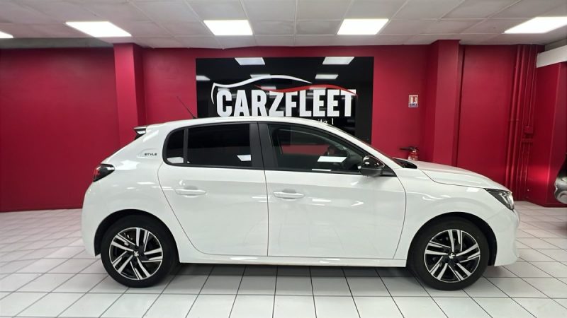 PEUGEOT 208 STYLE 1.2 Puretech 75ch /1 ERE MAIN/EXPORT ALGERIE 8490E HORS TAXES