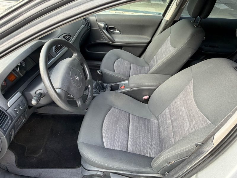 RENAULT LAGUNA II CONFORT EXPRESSION 2.0 16V - GPS - 129.000kms
