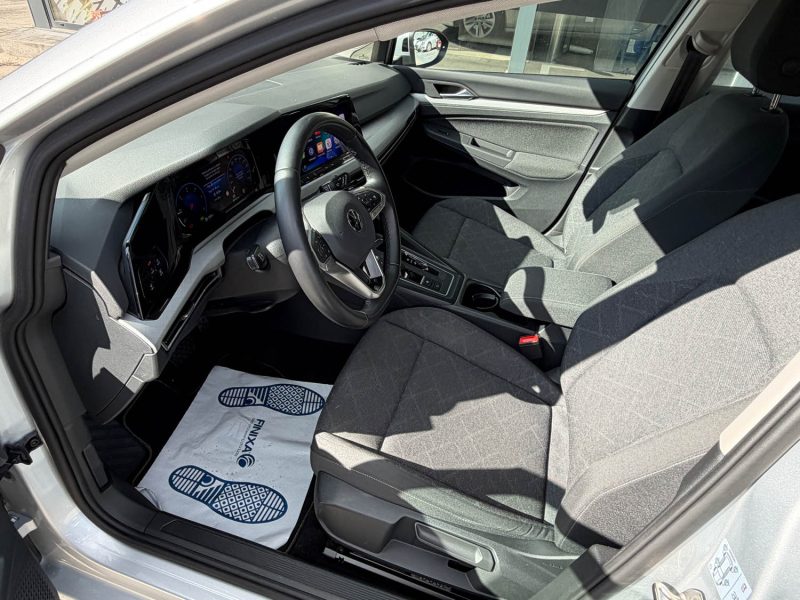 VOLKSWAGEN GOLF VIII 2.0 TDI 116cv LIFE PLUS DSG7 - CARPLAY/CAMERA - 83.160 kms