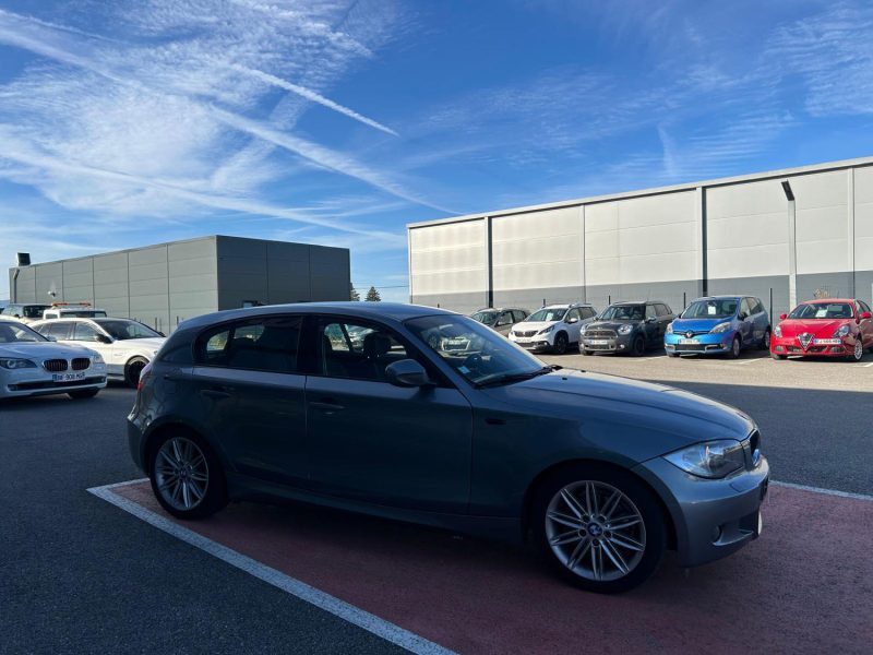 BMW SERIE 1 118D  2011 M sport kit chaîne neuf 