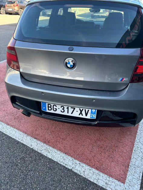 BMW SERIE 1 118D  2011 M sport kit chaîne neuf 
