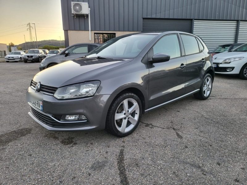 VOLKSWAGEN POLO 1.2 TSI 90 CONFORTLINE 2015