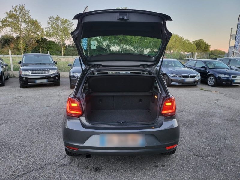 VOLKSWAGEN POLO 1.2 TSI 90 CONFORTLINE 2015