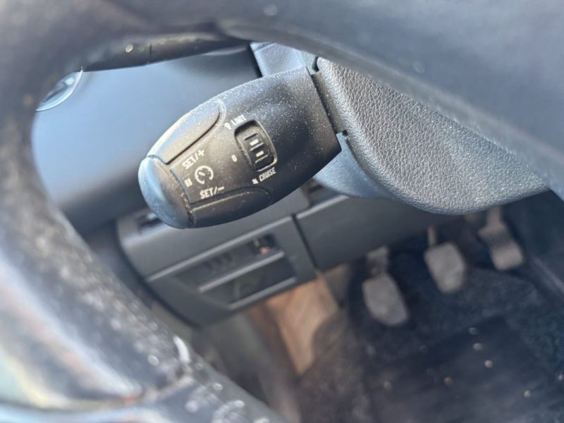 PEUGEOT 3008 MONOSPACE 1.6 HDI 2011