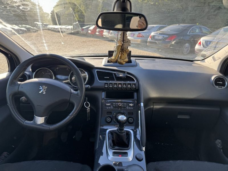 PEUGEOT 3008 MONOSPACE 1.6 HDI 2011