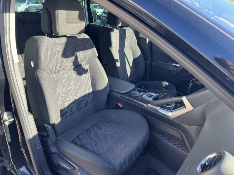 PEUGEOT 3008 MONOSPACE 1.6 HDI 2011