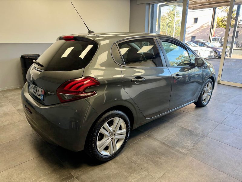 PEUGEOT 208  1.6 BLUEHDI 100 CV BVM5 STYLE 2016