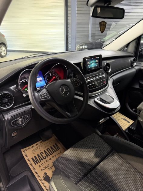MERCEDES CLASSE V AVANTGARDE 9G TRONIC 8PLACES
