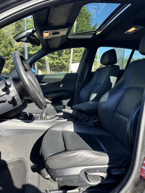 BMW SERIE 1 118I 130 CV Toit Ouvrant / Cuir / Paiement 4X ou 10X Possible