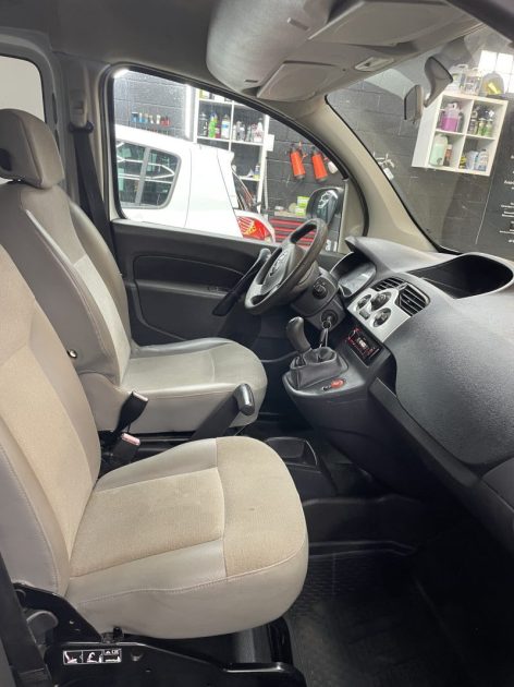 RENAULT KANGOO phase 2 1.5 DCI 75 ch  PRET A PARTIR 2012 CT Ok/révisée