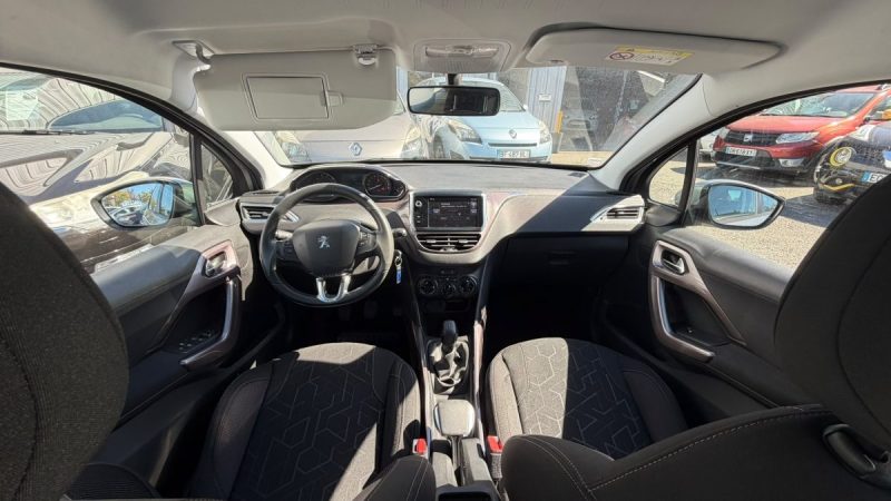 PEUGEOT 2008  1.2 VTI 82CV STYLE  Garantie