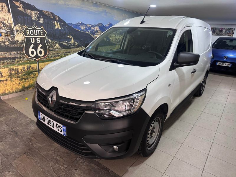 RENAULT EXPRESS CAMIONNETTE 1.3 TCE 100 04/2023 PRIX HT : 4990 € PRIX TTC : 5990 €
