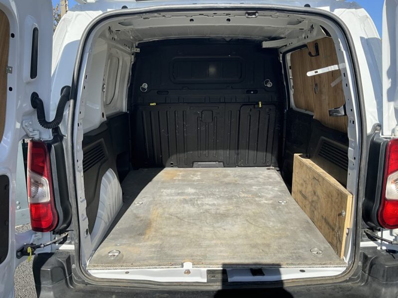 10  833€ HT, TVA Récupérable *CITROEN BERLINGO 1.5 BLUE HDI 100 CV GRIP CONTROL