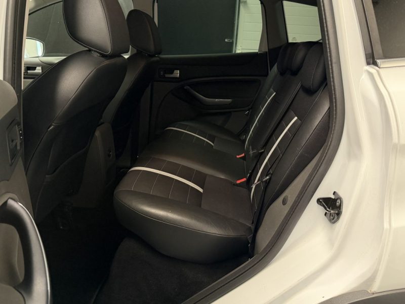 FORD KUGA (2) 2.0 TDCI 140ch  INDIVIDUAL POWERSHIFT 4X4 