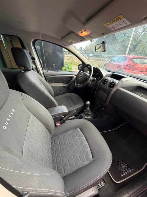 Dacia Duster Ambiance Essence 2015 – 46 000 km – Garantie 12 mois – Échange reprise possible