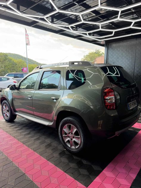 Dacia Duster Ambiance Essence 2015 – 46 000 km – Garantie 12 mois – Échange reprise possible