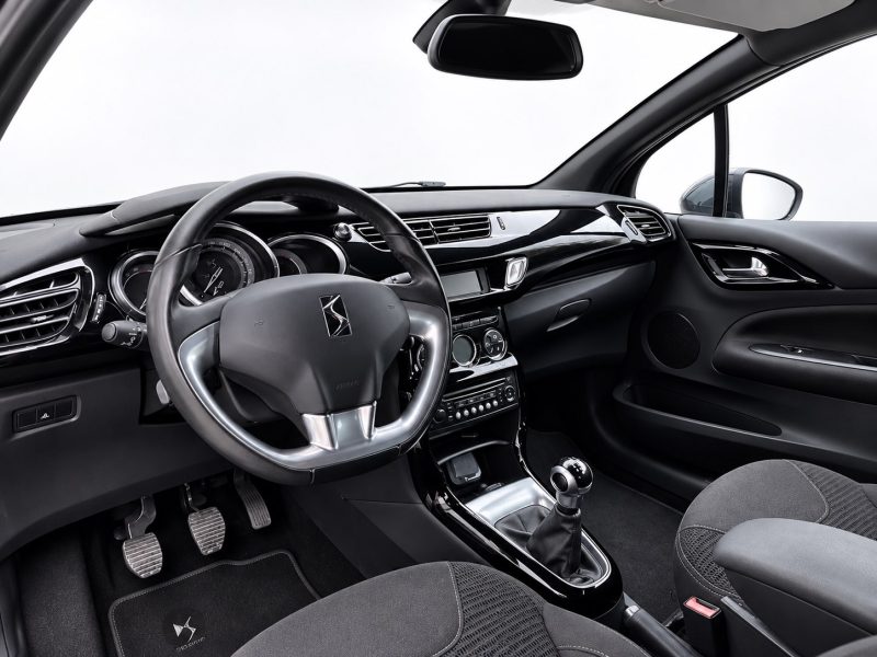 CITROEN DS3 1.6 E-HDI 90CH SO CHIC 