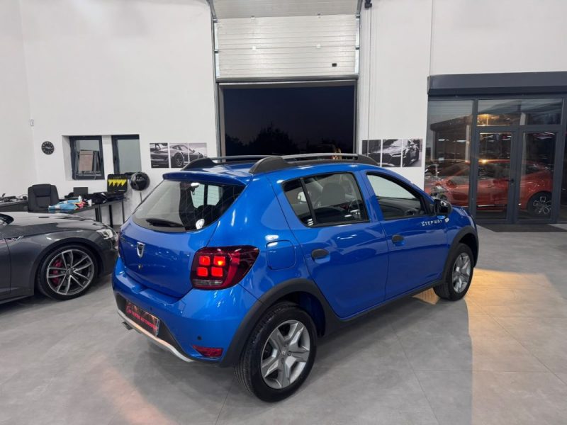 DACIA SANDERO 0.9 TCE 90cv STEPWAY / PHASE 2 ✅ 25 000km ✅ 1 ere MAIN ✅ GPS / CLIM / RADAR DE RECUL 