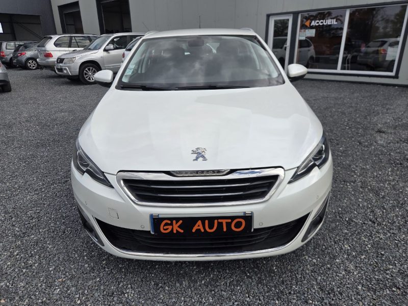 PEUGEOT 308 SW II 1.2 130cv 2015 MOTEUR NEUF 