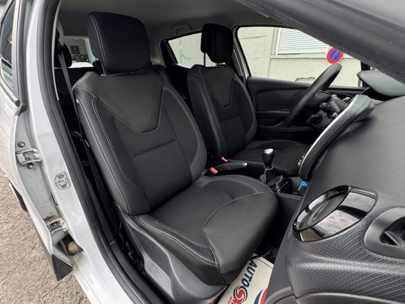 RENAULT CLIO 0.9 TCE 90Ch PACK LIMITED 99000Km 1er MAIN