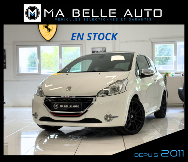 PEUGEOT 208 1.6 GTI 200 / MILLTEK TOIT PANO JBL ALUTEC GPS XENON / ETAT NEUF 
