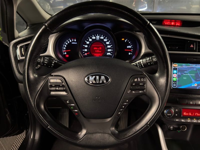 KIA CEE D 1.0 T-GDI 120 Cv - APPLE & ANDROID / CAMERA - GARANTIE 12 MOIS NATIONALE