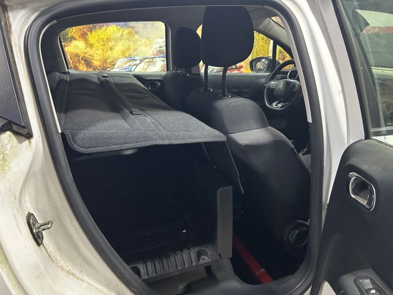 CITROEN C3 2 PLACES 1.6 BLUE HDI 100 PRIX HT : 4158 € PRIX TTC : 4990 €