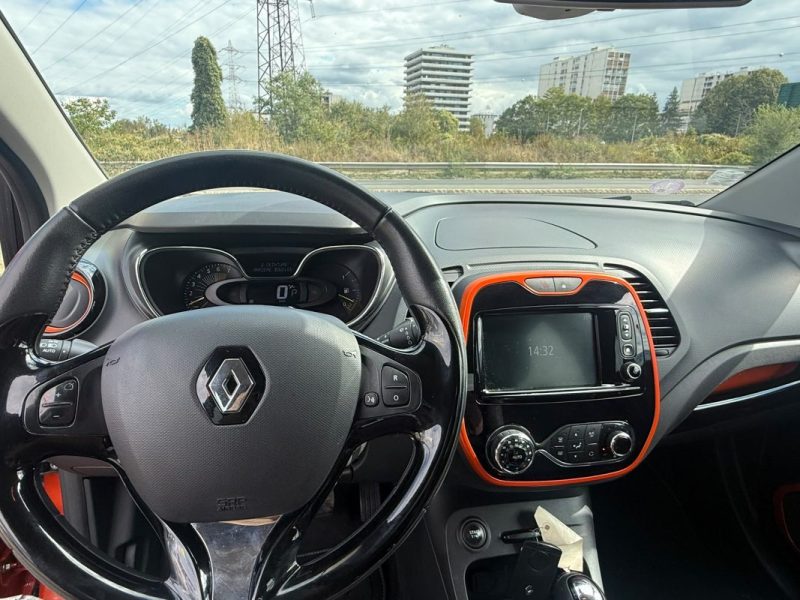 RENAULT CAPTUR I 1.2 TCE 120 Faible Kms  Boite Auto 