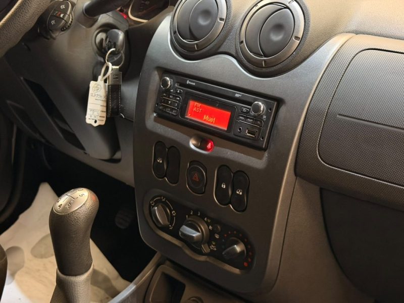 Dacia Duster 1.6 16V 105ch Flexfuel GPL LAUREATE
