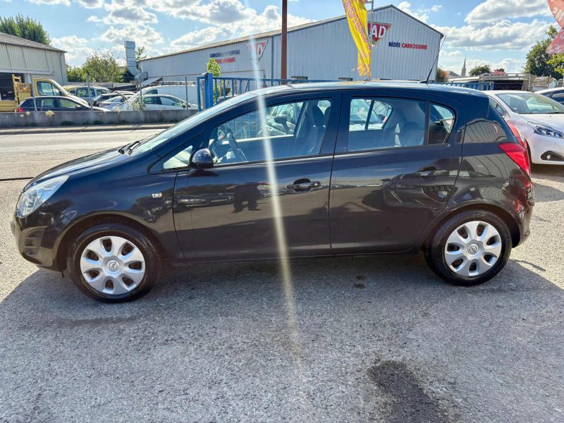 OPEL CORSA D 1.3 CDTI 2013
