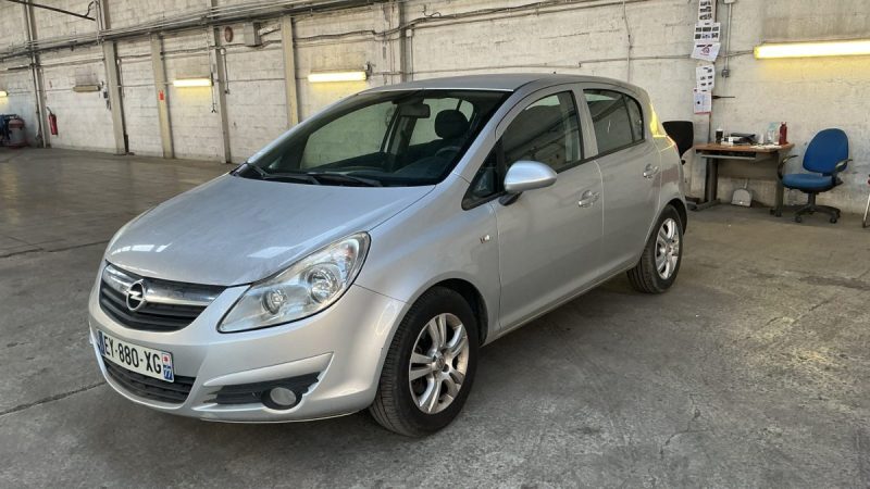 OPEL CORSA 1.3 CDTI 90 ENJOY EASYTRONIC 2008
