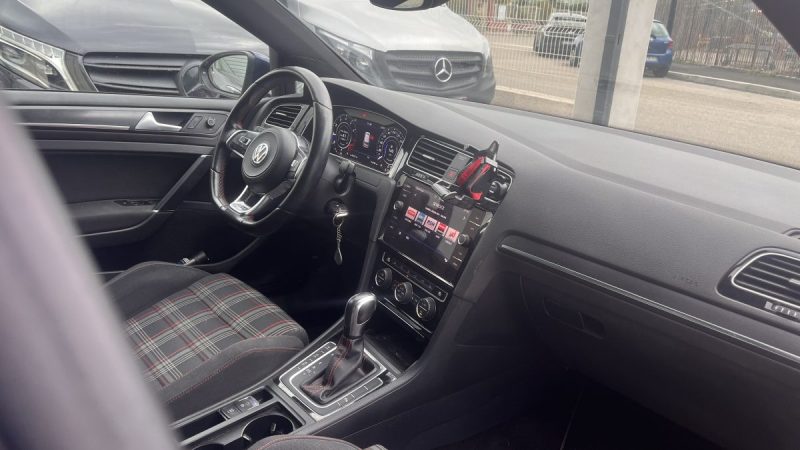 VOLKSWAGEN GOLF VII 2.0 GTI PERFORMANCE 2019
