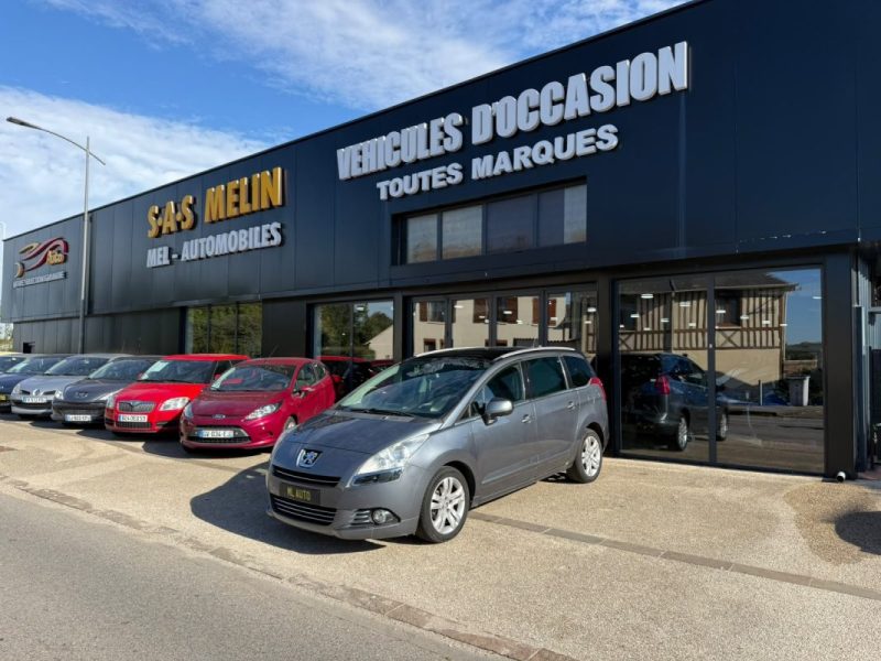 Peugeot 5008 1.6 HDi 112Ch Allure