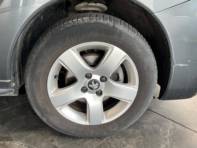 🚗 PEUGEOT 3008 1.6 E-HDI 115ch ⚙️ ACTIVE 📡 Radars de recul ❄️ Climatisation