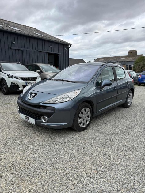 PEUGEOT 207 1.4E 16V 90 EXECUTIVE 2007
