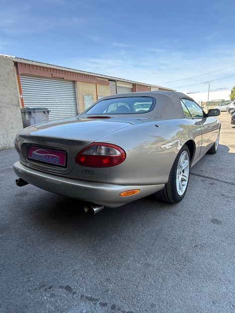 JAGUAR XK 8 CONVERTIBLE 4.0 v8