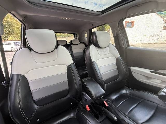 RENAULT CAPTUR 1.3 TCE 150CH INITIALE PARIS EDC 2018 / CAMERA DE RECUL / GPS / 1ERE MAIN 