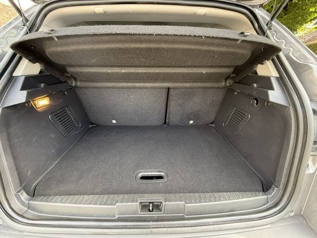 RENAULT CAPTUR 1.3 TCE 150CH INITIALE PARIS EDC 2018 / CAMERA DE RECUL / GPS / 1ERE MAIN 