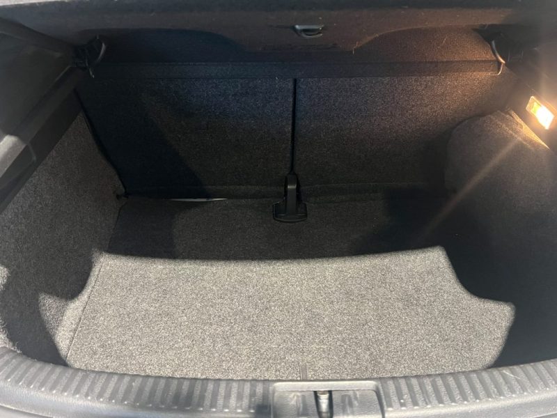 VOLKSWAGEN - SCIROCCO - 1.4 TSI - 2009 - 160cv - 126 000 km 