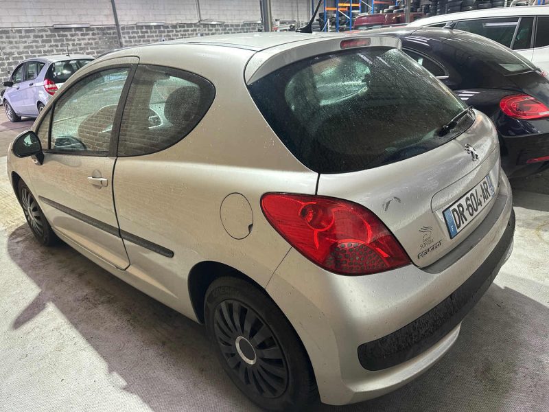 PEUGEOT 207 1.4 HDI 70 STYLE  2008