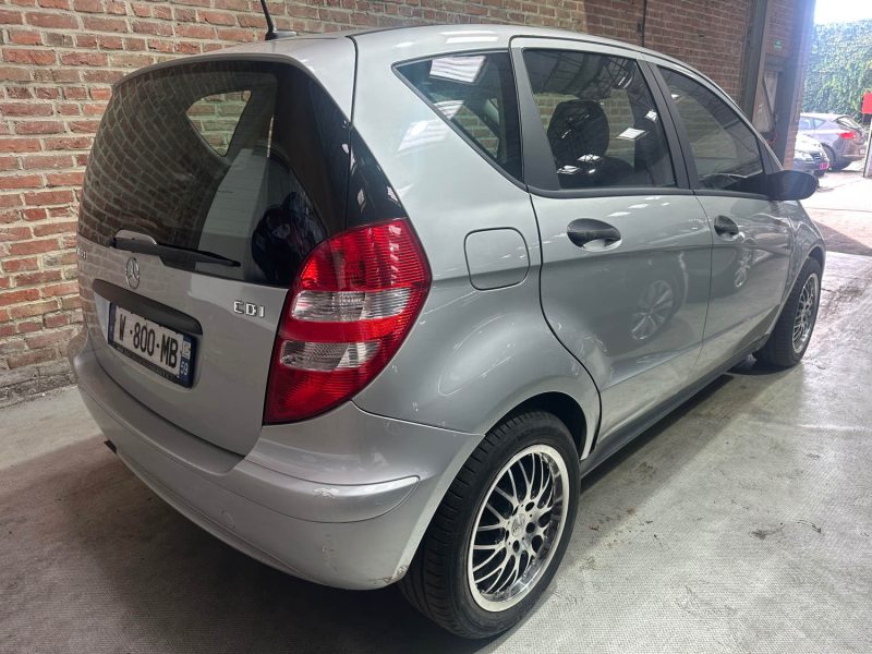 MERCEDES-BENZ CLASSE A 180 CDI CLASSIC