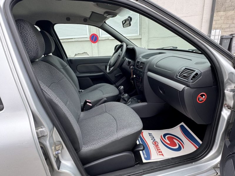 RENAULT CLIO CAMPUS 1.2 I 1er MAIN 72000Km GARANTIE 6 MOIS 
